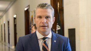 “헤그세스, 내달 방한 전작권-방위비 논의할듯”