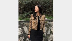 41세 한지혜 세월 비껴간 미모…호피 재킷도 어울려