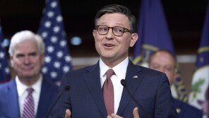 美 하원의장, 트럼프 3선 가능성 일축…“헌법 개정 방법 없어”