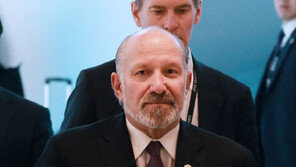 러트닉 美상무 “반도체 관세는 한미합의에 포함 안돼”