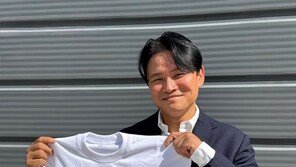  서핑 국가대표 송민 감독, ‘배럴×희망T 캠페인’ 통해 기후난민 아동 돕는다