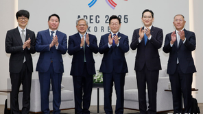 韓에 6만장 있는 AI GPU…젠슨 황이 26만장 ‘통큰 공급’ 약속