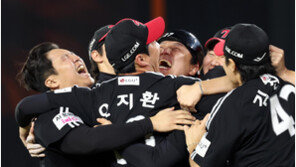 2년 만의 우승, 왕조 향해 가는 LG…한국시리즈 통산 4번째 제패