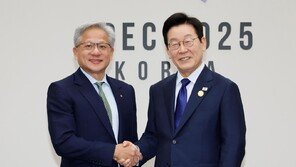 엔비디아, 韓과 AI 동맹… 첨단 GPU 26만장 푼다