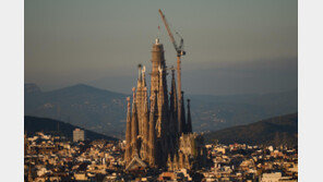 가우디 ‘사그라다 파밀리아’, 가장 높은 성당 됐다