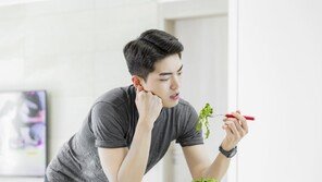 ‘피해야 할 5가지 아침 습관’…장 건강 전문의의 경고