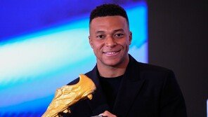 레알 마드리드 ‘슈퍼스타’ 음바페, 유럽 ‘골든 부츠’ 수상