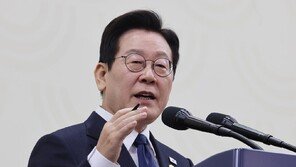 李 “北 과거보다 적대적 표현 완화…미국 역할 중요”