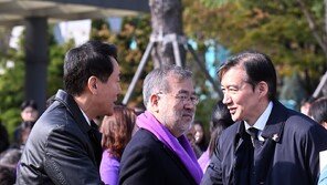 서울 집값 급등 오세훈 “소비쿠폰 때문” 조국 “소가 웃을 주장”