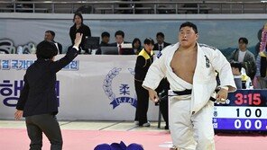 파리 은메달리스트 김민종, ‘신성’ 이승엽 꺾고 국가대표 선발전 우승