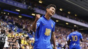 백승호, 다이빙 헤더 결승골 폭발…양민혁과 코리안더비서 완승