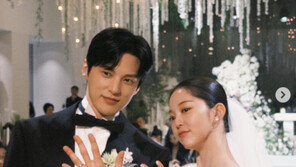 ‘10년 열애→결혼’ 윤선우♥김가은, 본식 공개 “이렇게 행복한 날 있었나”
