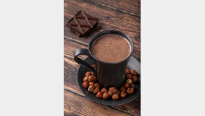 좌식 생활에 뻣뻣해지는 혈관…‘이것’ 먹으면 탄력 유지