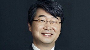 경사노위 위원장에 김지형 前대법관