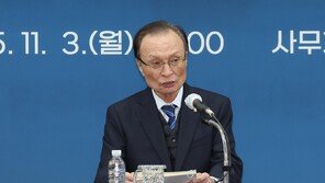 이해찬 “北 적대적 입장 인정하지만, 통일 포기해선 안돼”