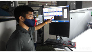 “285m 원단내 113개 먼지 결점, AI가 2분이면 찾아내”