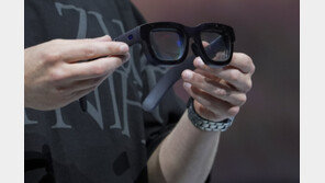 애플, 스마트안경 서두르나…삼성·메타도 ‘안경 대전’ 박차