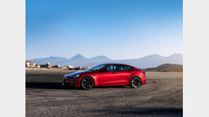 테슬라, 美 생산 차량서 중국산 부품 퇴출 선언