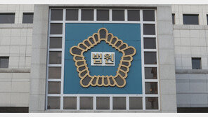 층간소음 착각에 이웃 60대 여성 무차별 폭행 살해하려  한 70대