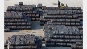 정부 “철강업계 자율 설비감축 지원…금융지원 4000억 추가”