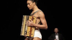 다시 핀 獨 ‘카네이션’… “25년 전보다 한국어 많이 써”