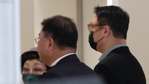 ‘양평 특혜 의혹’ 김건희 모친·오빠 12시간만 특검 조사 종료