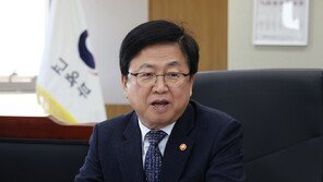 교육장관, 고교학점제 현황 점검…“추가 지원방안 검토”