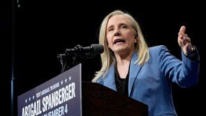 美민주, 버지니아 주지사직 탈환…트럼프 ‘공무원 감축’ 반감?