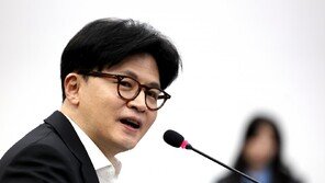 한동훈 “민주당이 계엄 때 날 구했다고? 말 같잖은 소리”