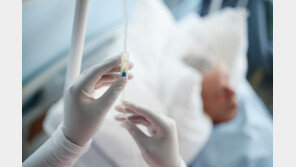 “야간 업무 줄이려” 환자 10명 살해…독일 ‘악마 간호사’ 종신형