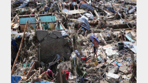태풍 ‘갈매기’ 할퀴고 지나간 필리핀, 140명 숨져·127명 실종