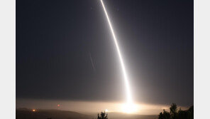 심상찮은 핵경쟁…美 ICBM 시험하자 푸틴 “핵실험 준비하라”
