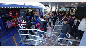 구명튜브 부족에 비상전화 고장…한강버스, 안전관리 미비 23건