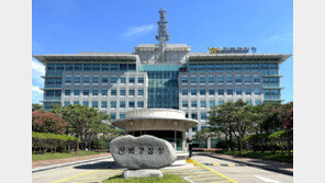 경찰, ‘공사 대금 횡령 의혹’ 금산사 압수수색