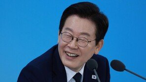 李 “상상못할 정도로 R&amp;D 예산 늘려…연구 실패할 자유 준다”