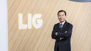 신익현 LIG넥스원 대표 공군에 1억 원 기부