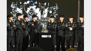 KT 비디디 “경기력 역대급…10년 기다린 롤드컵 결승, 포기 않겠다”