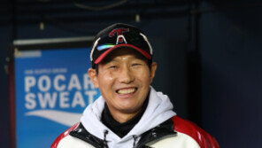 염경엽 LG 감독, KBO 사령탑 ‘몸값 30억’ 시대 열었다