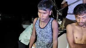 말레이시아-태국 수역에서 무슬림 난민 선박 침몰…300명 사망 가능