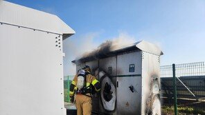 군산 태양광 시설 인버터에서 불…3000여만원 재산 피해