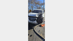 강릉서 SUV 중앙선 넘어와 쾅…오토바이 운전자 숨져