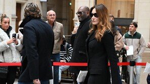 파리 법원, 5년 징역으로 감옥간 사르코지 전대통령 20일만에 석방