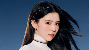 한소희 겨울 여신 미모…고혹적 분위기