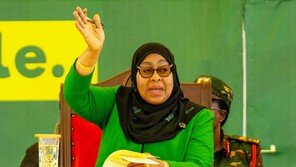 ‘反정부 시위’ 탄자니아, 군경 무력진압에 유혈사태