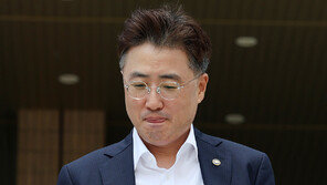 [단독]법무부 검사 소집해 ‘수사 지휘권’ 언급한 법무차관