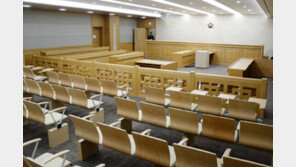 남편과 다투다 흉기로 찌른 50대 아내, 2심서 형 늘어