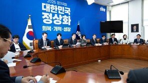 與 “징벌적 과징금 부과 등 ‘암표 근절 3법’ 조속히 처리”