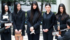 뉴진스 전원 어도어 복귀…하이브 4%대 강세