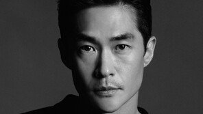 배정남, 오리지널리티 잇는다…‘오케이마담2’ 크루즈 승무원 변신