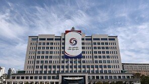 [속보]대통령실 “공공개혁, 힘없는 사람 아닌 불필요한 임원 정리”